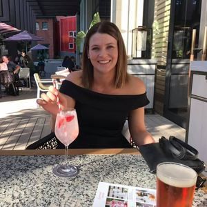 Meet your Posher, Leah